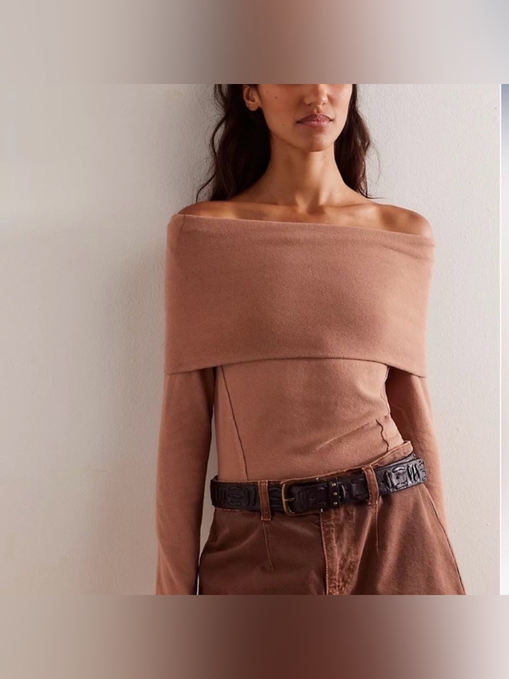 Free People- We the Free off shoulder XS tan color